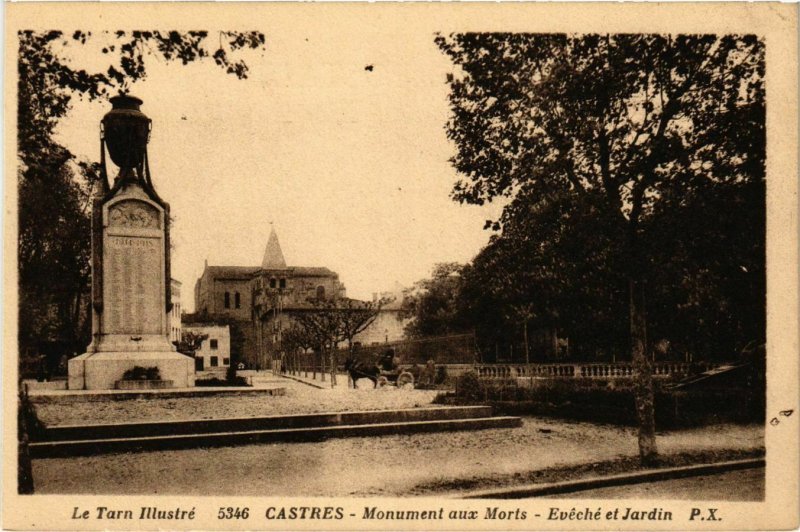 CPA Castres Monument aux Morts, eveche et Jardin FRANCE (1016274)