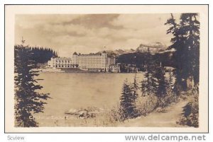 RP; Chateau, Lake Louise, Alberta, Canada, 10-20s