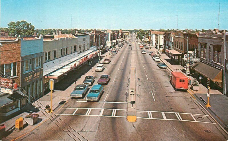 Illinois Belvidere 1960s State Street Color View automobiles Postcard 22+-8744