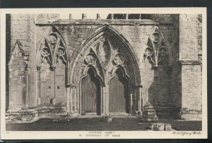 Wales Postcard - Tintern Abbey, West Doorway of Nave     RS15928