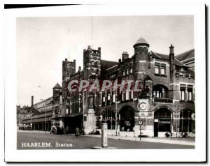 Postcard Modern Station Haarlem