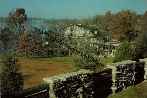 Home of Mr. & Mrs. Johnny Cash Old Hickory Lake Hendersonville TN Postcard PC137