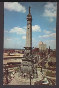 IN Indianapolis - Soldiers and Sailors Monument in the Center of Downtown Chrome