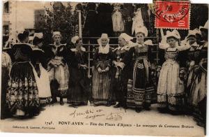 CPA PONT-AVEN-Fete des Fleurs d'Ajoncs-Le concours de Costumes Bretons (188733)