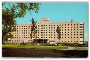 c1960 Research Hospital Medical Center Meyer Blvd. Kansas City Missouri Postcard