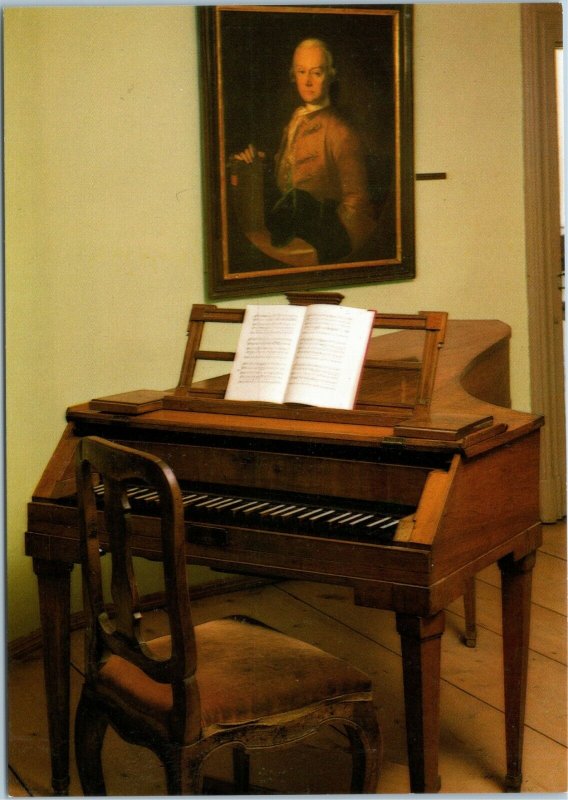 Mozarts birth house, piano, Salzburg Mozart Museum postcard