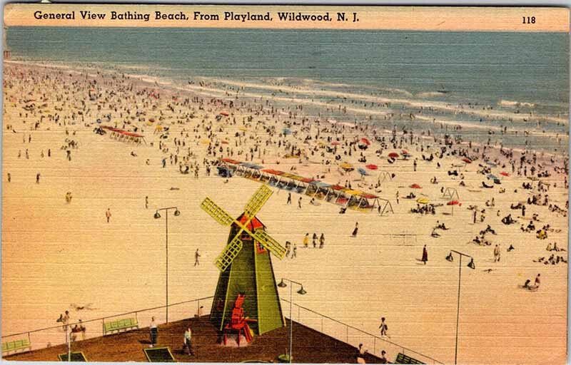 Postcard BEACH SCENE Wildwood New Jersey NJ AN1933