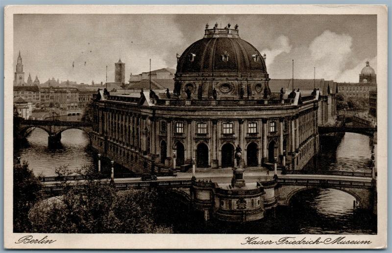 GERMAN pre-WWII BERLIN KAISER FRIEDRICH MUSEUM 1938 VINTAGE POSTCARD w/STAMPS