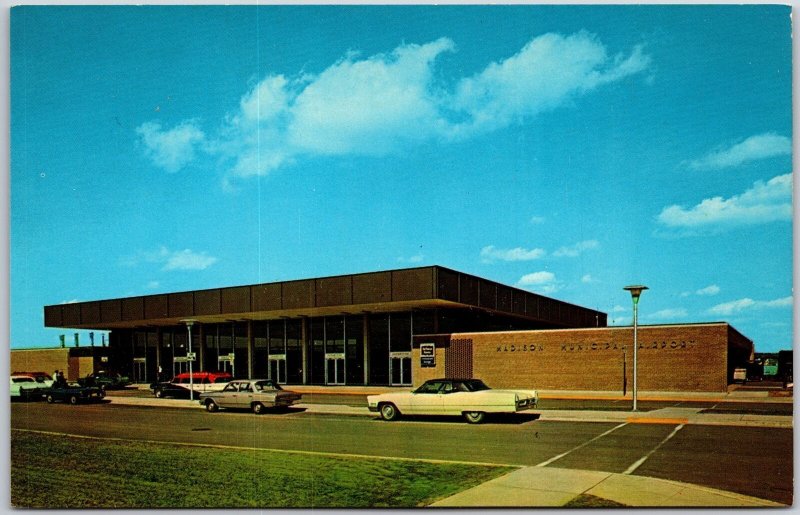 Madison Wisconsin WI,  The New Madison Municipal Airport, Truax Field, Postcard