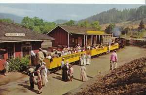 America Postcard - Old Time Excursion Train - Santa Cruz - California   V2178