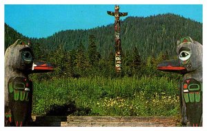 Postcard INDIAN SCENE Ketchikan Alaska AK AT4528