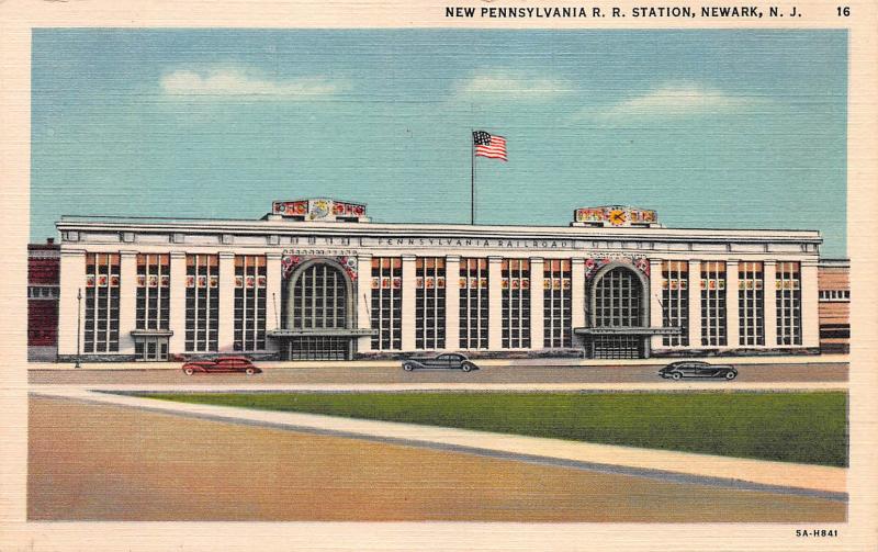 New Pennsylvania Railroad Station, Newark, N. J., Early Linen Postcard, Unused