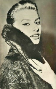Beautiful Sexy movie Star Actress Sophia Loren 1960s RPPC Photo Postcard 22-5624