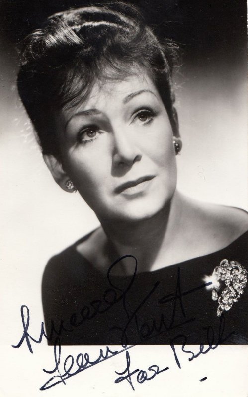 Jean Kent Hand Signed Photo