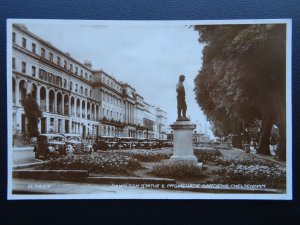 Glouc CHELTENHAM Dr. Wilson Statue & Prom showing Old Cars c1940's RP Postcard