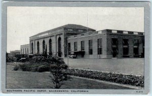 SACRAMENTO, California CA ~  SOUTHERN PACIFIC RAILROAD DEPOT  c1930s Postcard