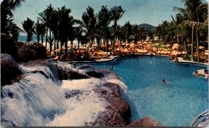 VINTAGE POSTCARD SWIMMING POOL AREA AT THE ACAPULCO PRINCESS HOTEL 1973