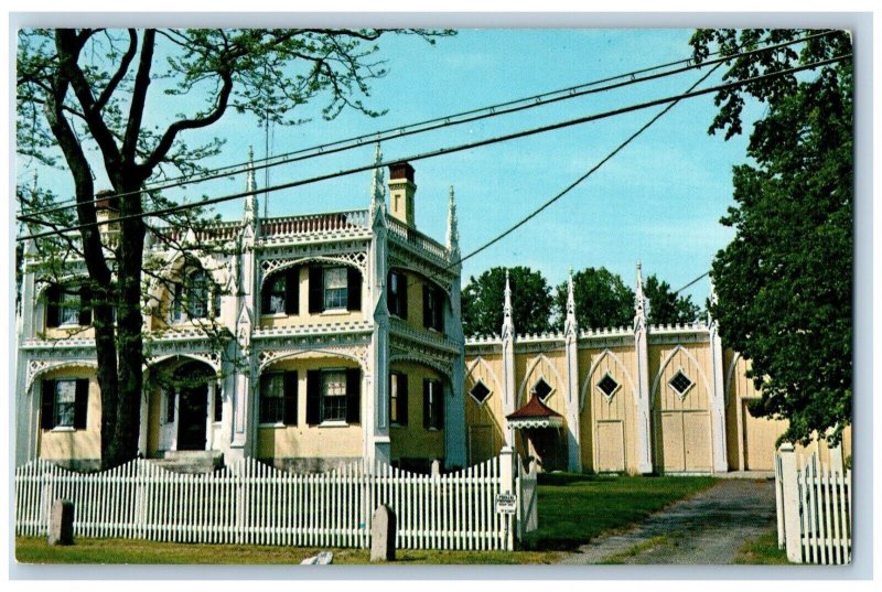 Kennebunk Maine Postcard Wedding Cake House Exterior Houses 1960 Vintage Antique
