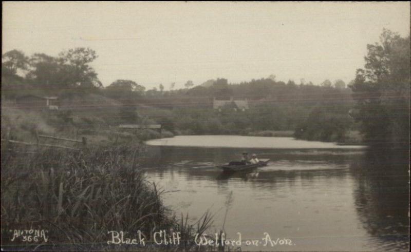 Welford on Avon UK Black Cliff - Boating c1910 Real Photo Postcard