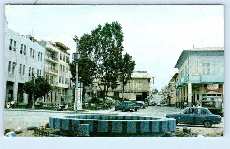 MANTA, ECUADOR South America ~ Street Scene PARQUE AZUA Aragon Hotel  Postcard