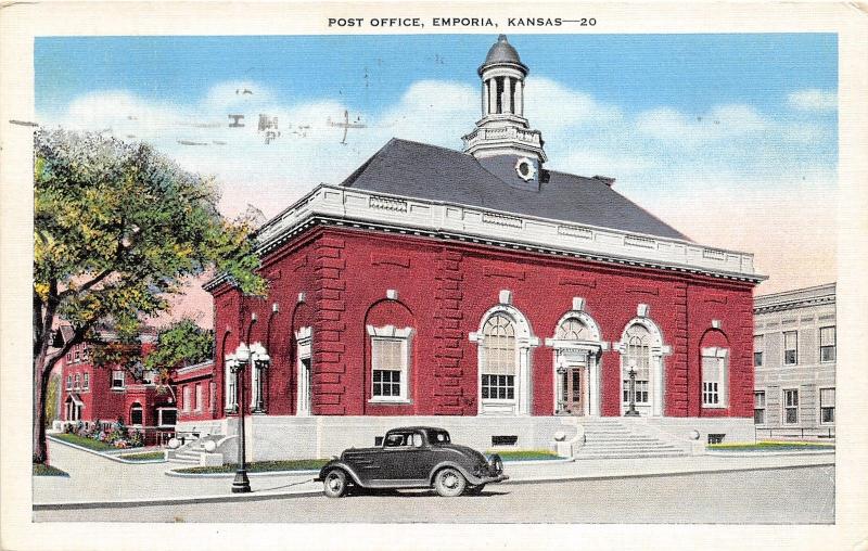 Emporia Kansas~US Post Office~1940s Cars Parked in Street by Lamppost