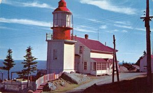 Cap Chat, Gaspe Peninsula, P.Q., Lighthouse Canada ca 1950s Vintage Postcard