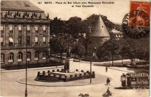 CPA AK METZ Place du Roi Albert avec Monument Deroulede Tour Camoufle (255250)