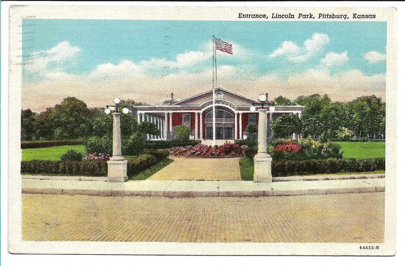 Pittsburg, KS - Entrance, Lincoln Park - 1943