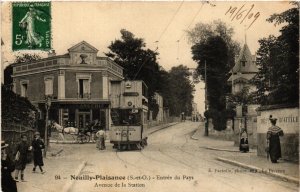 CPA NEUILLY-PLAISANCE Entrée du Pays. Avenue de la Station. (509609)