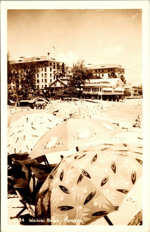 Vtg Waikiki Beach Honolulu Hawaii HI Beach Umbrellas Hotel 1930s RPPC Postcard