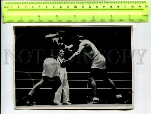 431573 1936 Summer OLYMPIAD BOXING Herbert Runge & Lowell photo CIGARETTE card