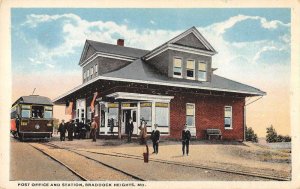 Braddock Heights Maryland view on street Post Office & Station antique pc DD3239