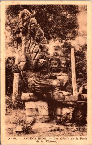 Cambodia Angkor-Thom Les Géants de la Porte de la Victoire Postcard 09.65