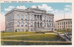 Iowa Des Moines Public Library