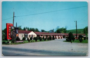Wheeling West Virginia~St Clair Motel Roadside View~Postmarked~Vintage Postcard