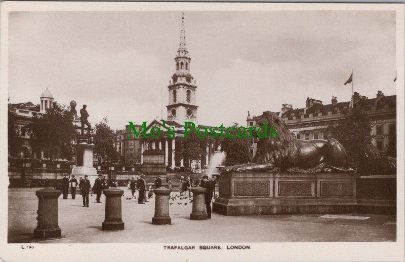 London Postcard - Trafalgar Square, Central London  RS36511