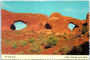 Postcard - The Spectacles, Arches National Park - Utah