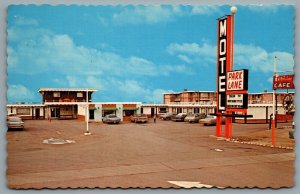 Postcard Regina Saskatchewan c1960s Park Lane Hotel Old Cars Morris Woloshyn