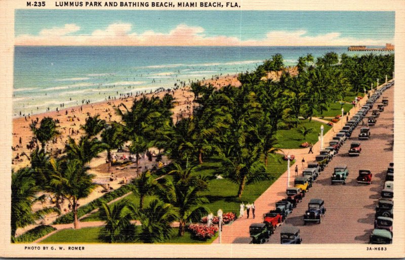 Florida Miami Beach View Of Lummus Park and Bathing Beach Curteich