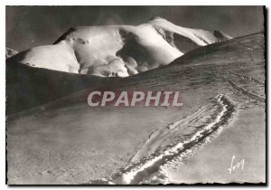 Modern Postcard St Nicolas de Veroce Haute Savoie fields of snow and Mount Joly