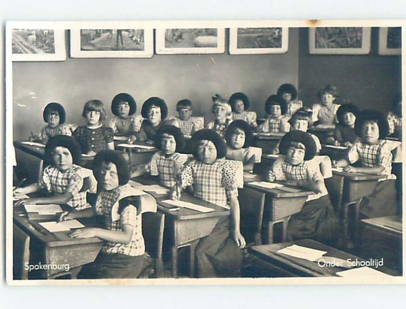 old rppc ANTIQUE SCHOOL DESKS Spakenburg - Bunschoten Utrecht Netherlands HM1842