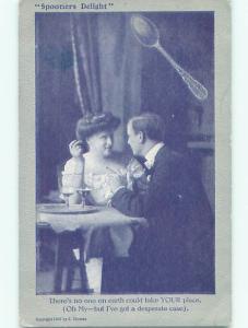 Pre-Linen valentine SPOONER'S DELIGHT - SPOON WITH COUPLE DRINKING WINE J0424