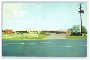 Tremont Motor Court Hotel Motel New Castle DE Delaware Postcard (DX20)