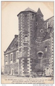 Tour Renfermant Un Bel Escalier Avec Couronnement, La Riche (Indre et Loire),...