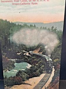 Postcard  Early View of Southern Pacific RR on Sacramento River. , OR-CA    W5