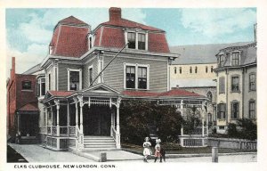 NEW LONDON, CT Connecticut  ELKS CLUBHOUSE & Two Little Girls  c1920's Postcard