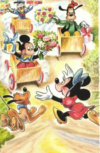 PC DISNEY, MICKEY AND MINNIE MOUSE, DONALD, GOOFY, Vintage Postcard (b27820)