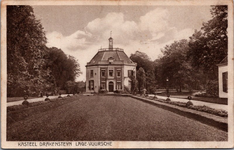 Netherlands Kasteel Drakensteyn Lage Vuursche Baarn Vintage Postcard 09.79