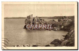 Old Postcard Ploumanach Perros Guirec in The Rocks Squevel
