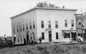 RPPC Blue Earth, Minnesota Hotel & Restaurant ca 1910s Vintage Postcard